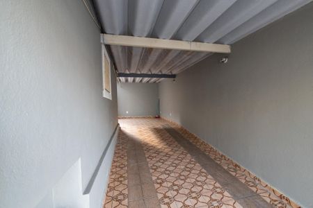 Casa à venda com 127m², 2 quartos e 2 vagasGaragem