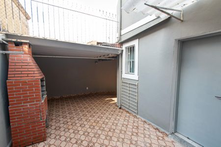 Casa à venda com 127m², 2 quartos e 2 vagasChurrasqueira