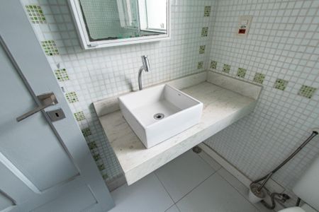 Casa à venda com 127m², 2 quartos e 2 vagasBanheiro