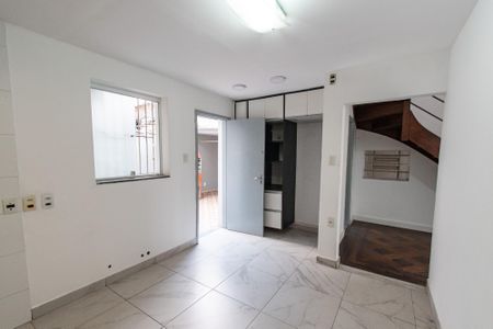 Casa à venda com 127m², 2 quartos e 2 vagasCozinha