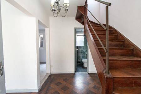 Casa à venda com 127m², 2 quartos e 2 vagasSala