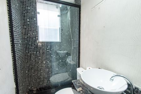 Casa à venda com 127m², 2 quartos e 2 vagasBanheiro 2