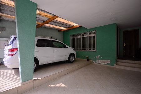 Casa à venda com 137m², 3 quartos e 2 vagas Casa à venda com 137m², 3 quartos e 2 vagasGaragem