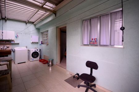 Casa à venda com 137m², 3 quartos e 2 vagas Casa à venda com 137m², 3 quartos e 2 vagasÁrea de Serviço