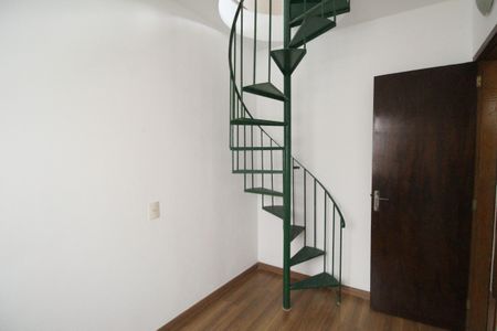 Apartamento à venda com 120m², 3 quartos e 1 vagaQuarto 2