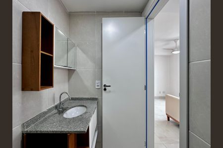 Apartamento à venda com 36m², 2 quartos e sem vagaBanheiro
