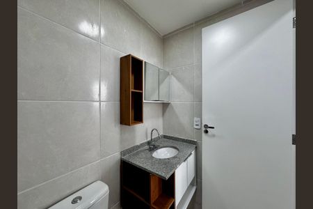 Apartamento à venda com 36m², 2 quartos e sem vagaBanheiro