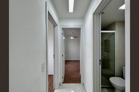 Apartamento à venda com 36m², 2 quartos e sem vagaCorredor Quartos