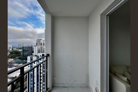 Apartamento à venda com 36m², 2 quartos e sem vagaSacada