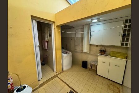 Casa à venda com 2 quartos, 80m² em Vila Dom Pedro I, São Paulo
