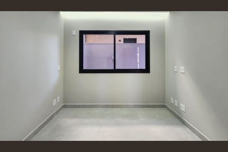 Casa à venda com 285m², 3 quartos e 1 vagaEscritório/quarto