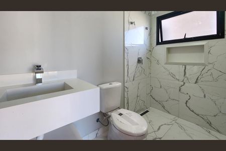 Casa à venda com 285m², 3 quartos e 1 vagaBanheiro da Suíte 2