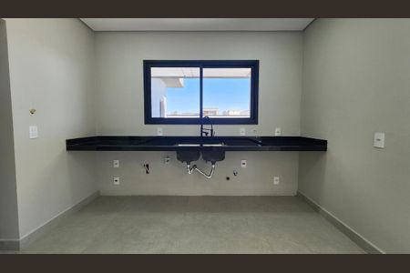 Casa à venda com 285m², 3 quartos e 1 vagaCozinha