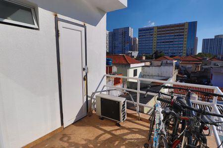 Casa à venda com 184m², 3 quartos e 4 vagasVaranda 3