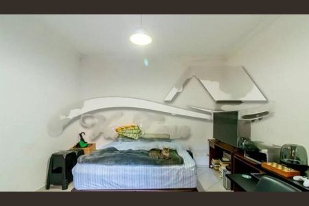 Casa à venda com 6 quartos, 166m² em Jardim da Gloria, São Paulo