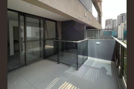 Apartamento à venda com 38m², 1 quarto e sem vaga Apartamento à venda com 38m², 1 quarto e sem vagavaranda