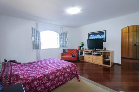 Casa à venda com 348m², 3 quartos e 5 vagas Casa à venda com 348m², 3 quartos e 5 vagasSuíte 1