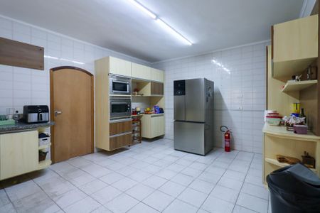 Casa à venda com 348m², 3 quartos e 5 vagas Casa à venda com 348m², 3 quartos e 5 vagasCozinha
