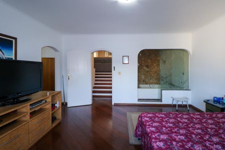 Casa à venda com 348m², 3 quartos e 5 vagas Casa à venda com 348m², 3 quartos e 5 vagasSuíte 1