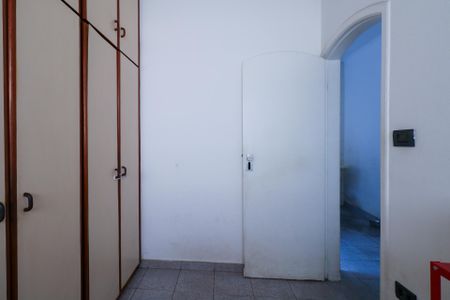 Casa à venda com 348m², 3 quartos e 5 vagas Casa à venda com 348m², 3 quartos e 5 vagasQuarto de Serviço