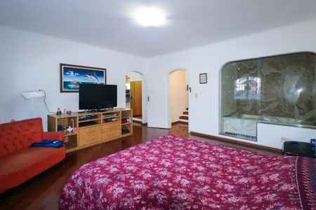 Casa à venda com 348m², 3 quartos e 5 vagas Casa à venda com 348m², 3 quartos e 5 vagasSuíte 1