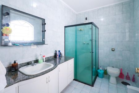 Casa à venda com 348m², 3 quartos e 5 vagas Casa à venda com 348m², 3 quartos e 5 vagasBanheiro da Suíte 3