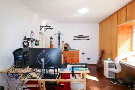 Casa à venda com 348m², 3 quartos e 5 vagas Casa à venda com 348m², 3 quartos e 5 vagasSuíte 3