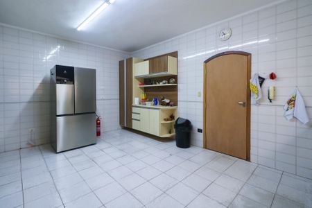 Casa à venda com 348m², 3 quartos e 5 vagas Casa à venda com 348m², 3 quartos e 5 vagasCozinha