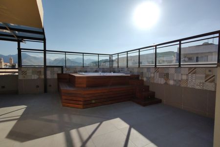 Apartamento para alugar com 150m², 3 quartos e 2 vagas Apartamento para alugar com 150m², 3 quartos e 2 vagasCobertura