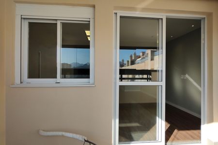 Apartamento para alugar com 150m², 3 quartos e 2 vagas Apartamento para alugar com 150m², 3 quartos e 2 vagasVaranda
