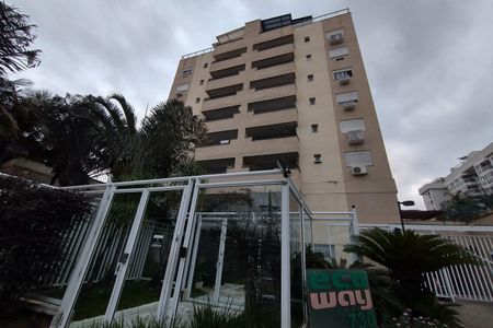 Apartamento para alugar com 150m², 3 quartos e 2 vagas Apartamento para alugar com 150m², 3 quartos e 2 vagasFachada e portaria