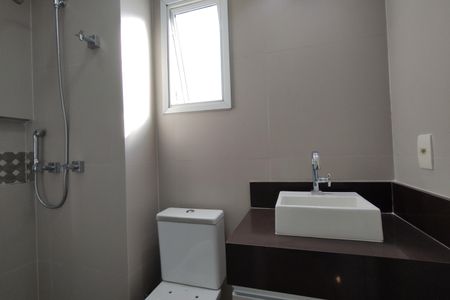 Apartamento para alugar com 150m², 3 quartos e 2 vagas Apartamento para alugar com 150m², 3 quartos e 2 vagasBanheiro da Suíte