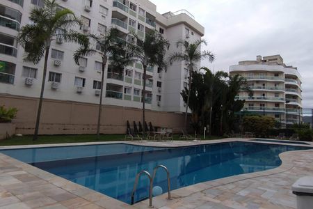 Apartamento para alugar com 150m², 3 quartos e 2 vagas Apartamento para alugar com 150m², 3 quartos e 2 vagasÁrea comum - Piscina