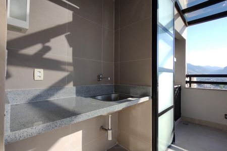 Apartamento para alugar com 150m², 3 quartos e 2 vagas Apartamento para alugar com 150m², 3 quartos e 2 vagasCobertura