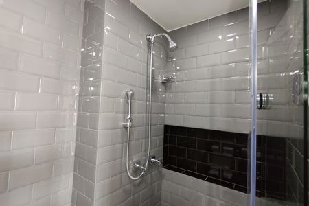 Apartamento para alugar com 150m², 3 quartos e 2 vagas Apartamento para alugar com 150m², 3 quartos e 2 vagasBanheiro Social 2