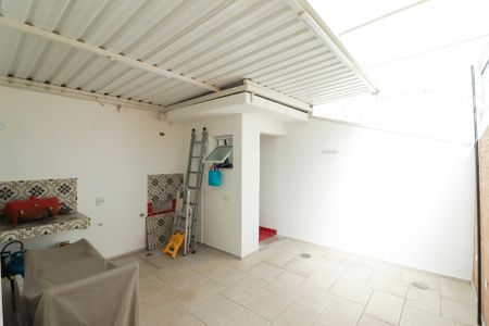 Casa à venda com 150m², 3 quartos e 2 vagasÁrea de Serviço