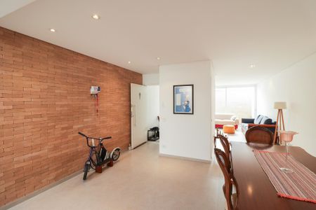 Casa à venda com 150m², 3 quartos e 2 vagasSala