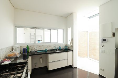 Casa à venda com 150m², 3 quartos e 2 vagasCozinha