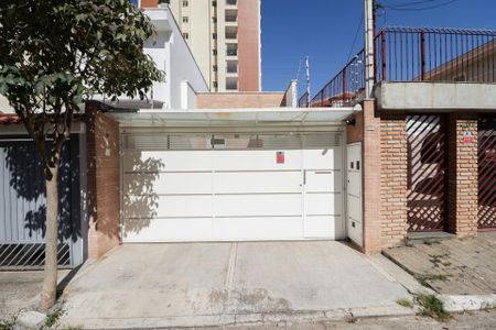 Casa à venda com 150m², 3 quartos e 2 vagasFachada