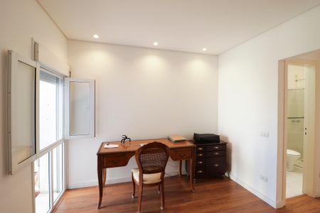 Casa à venda com 150m², 3 quartos e 2 vagasQuarto