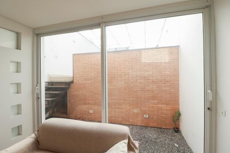 Casa à venda com 150m², 3 quartos e 2 vagasSala