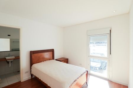 Casa à venda com 150m², 3 quartos e 2 vagasSuíte 2