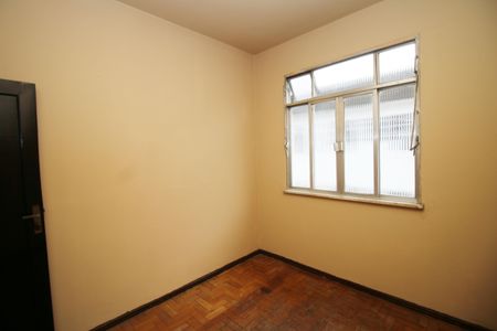 Apartamento para alugar com 71m², 3 quartos e sem vagaQuarto 2