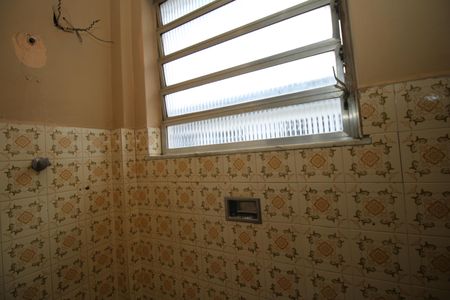 Apartamento para alugar com 71m², 3 quartos e sem vagaBanheiro
