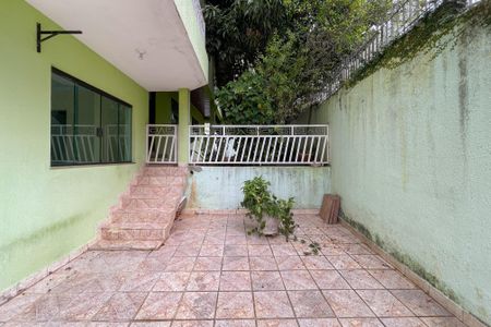 Casa à venda com 327m², 3 quartos e 6 vagas Casa à venda com 327m², 3 quartos e 6 vagasGaragem