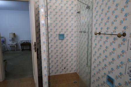 Casa à venda com 1000m², 3 quartos e 4 vagasBanheiro da Suíte 3