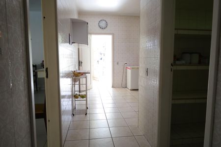 Casa à venda com 1000m², 3 quartos e 4 vagasCozinha 1