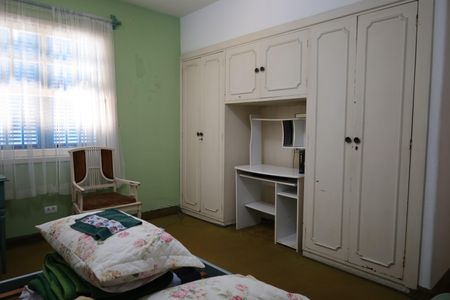 Casa à venda com 1000m², 3 quartos e 4 vagasSuíte 2