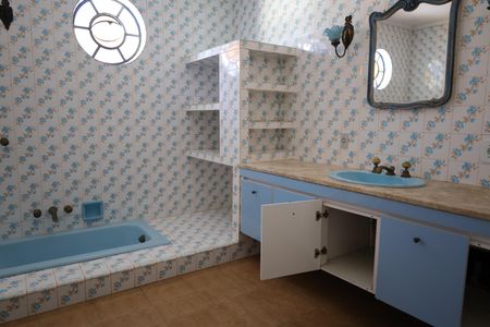 Casa à venda com 1000m², 3 quartos e 4 vagasBanheiro da Suíte 3