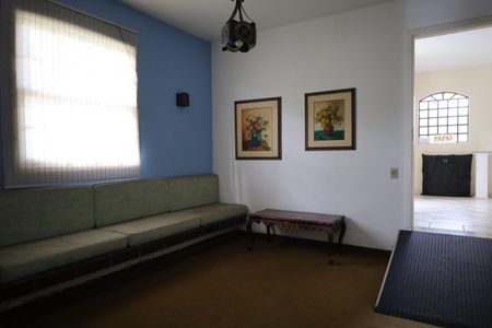 Casa à venda com 1000m², 3 quartos e 4 vagasSala